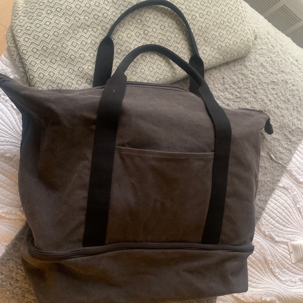 Lo and sons tote weekend bag